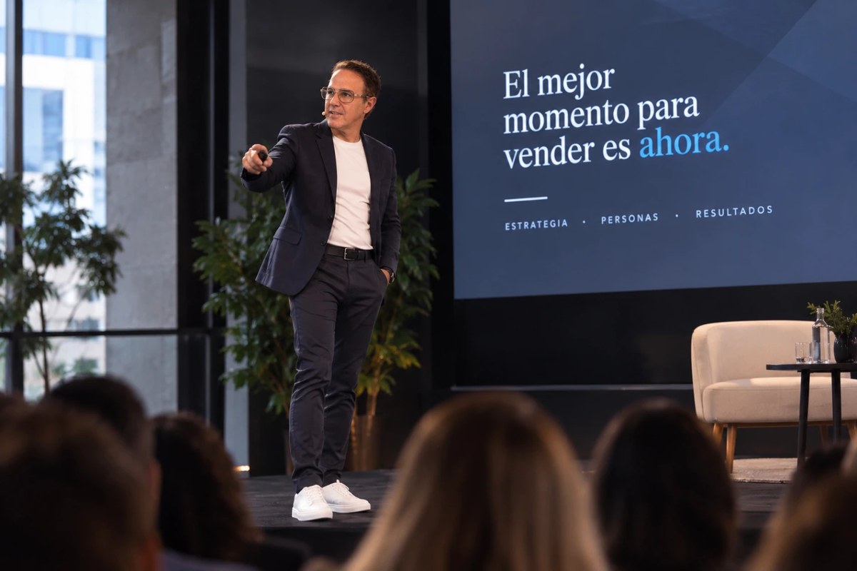 Tu Equipo de Ventas No Necesita Más Técnica — Necesita Esto